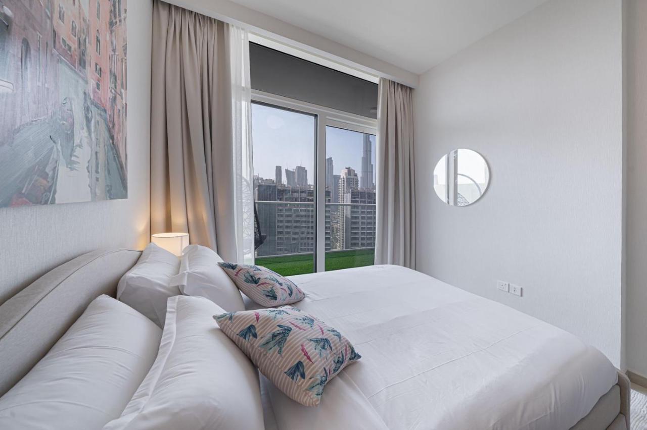Alluring 1 Bd Apartment In Business Bay With Burj Khalifa View Dubai Esterno foto